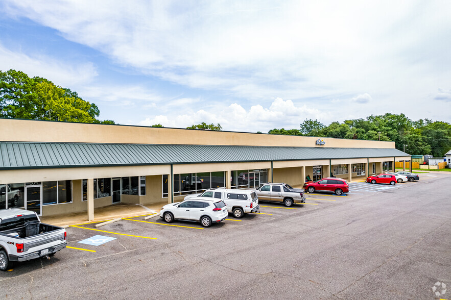 800 East St, Texarkana, AR for lease - Building Photo - Image 3 of 41