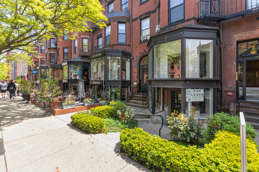 232 Newbury St, Boston, MA for sale - Building Photo - Image 1 of 1