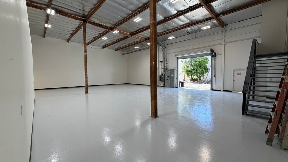 49111 Millmont Drive, Fremont, CA à vendre - Photo du bâtiment - Image 3 de 13