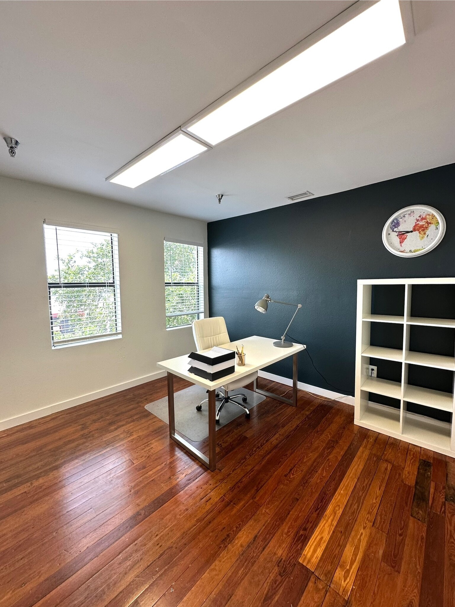 927 E New Haven Ave, Melbourne, FL for lease Interior Photo- Image 1 of 1