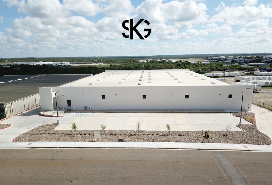 14609 Atlanta Dr, Laredo, TX for lease - Building Photo - Image 1 of 4