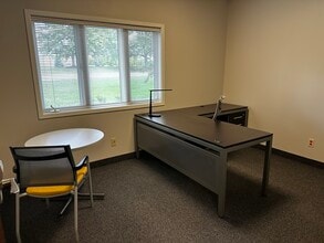 85-115 Executive Pky, Hudson, OH for lease Interior Photo- Image 1 of 8