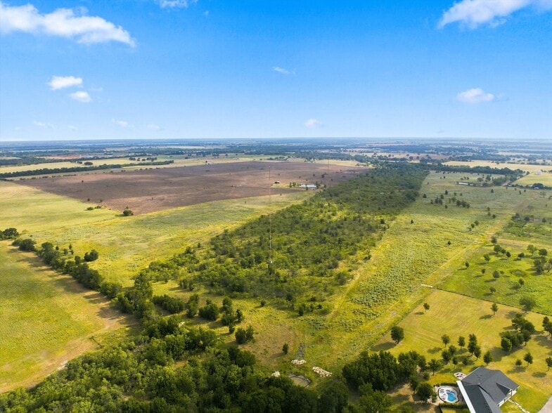 1010 Mt Moriah rd, Riesel, TX for sale - Building Photo - Image 3 of 40