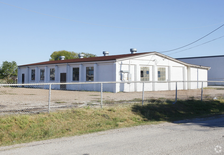 3505 Houston Hwy, Victoria, TX à vendre - Photo du bâtiment - Image 1 de 39