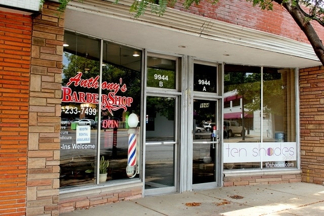 9944 S Western Ave, Chicago, IL for sale - Primary Photo - Image 1 of 2