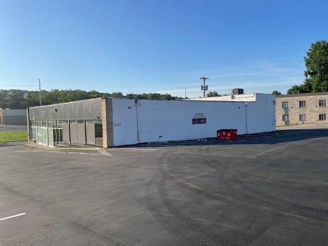 2605 Saint Joseph Ave, Saint Joseph, MO à vendre - Photo du bâtiment - Image 3 de 5