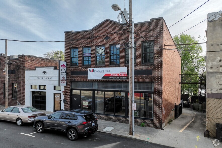 705 N Main St, Winston-Salem, NC à vendre - Photo du bâtiment - Image 1 de 21