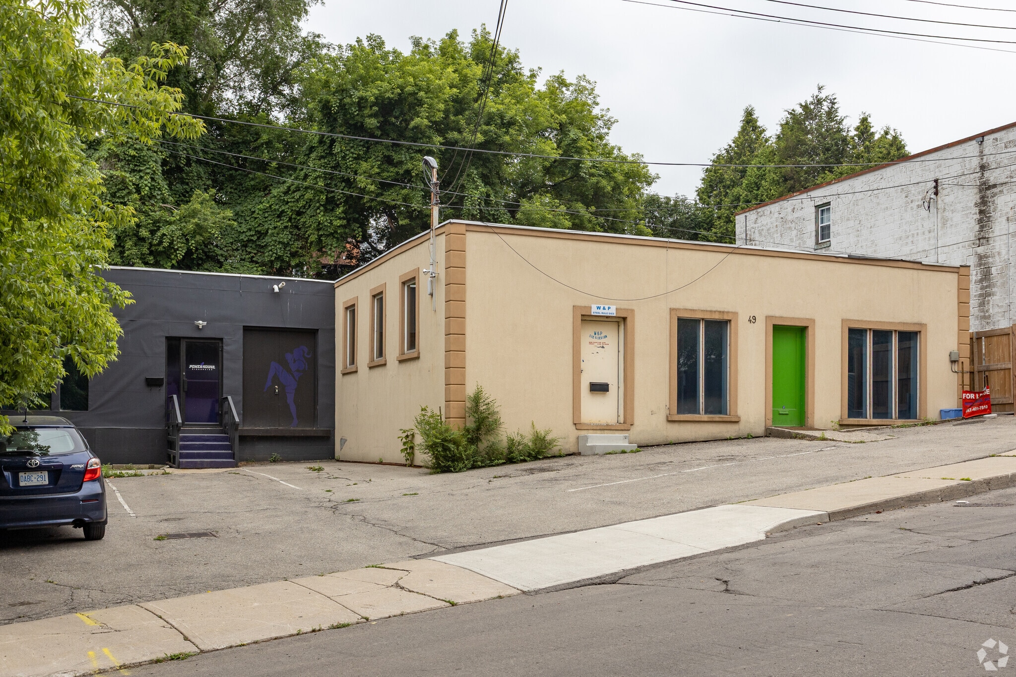 49 Glen Rd, Hamilton, ON for sale Primary Photo- Image 1 of 1