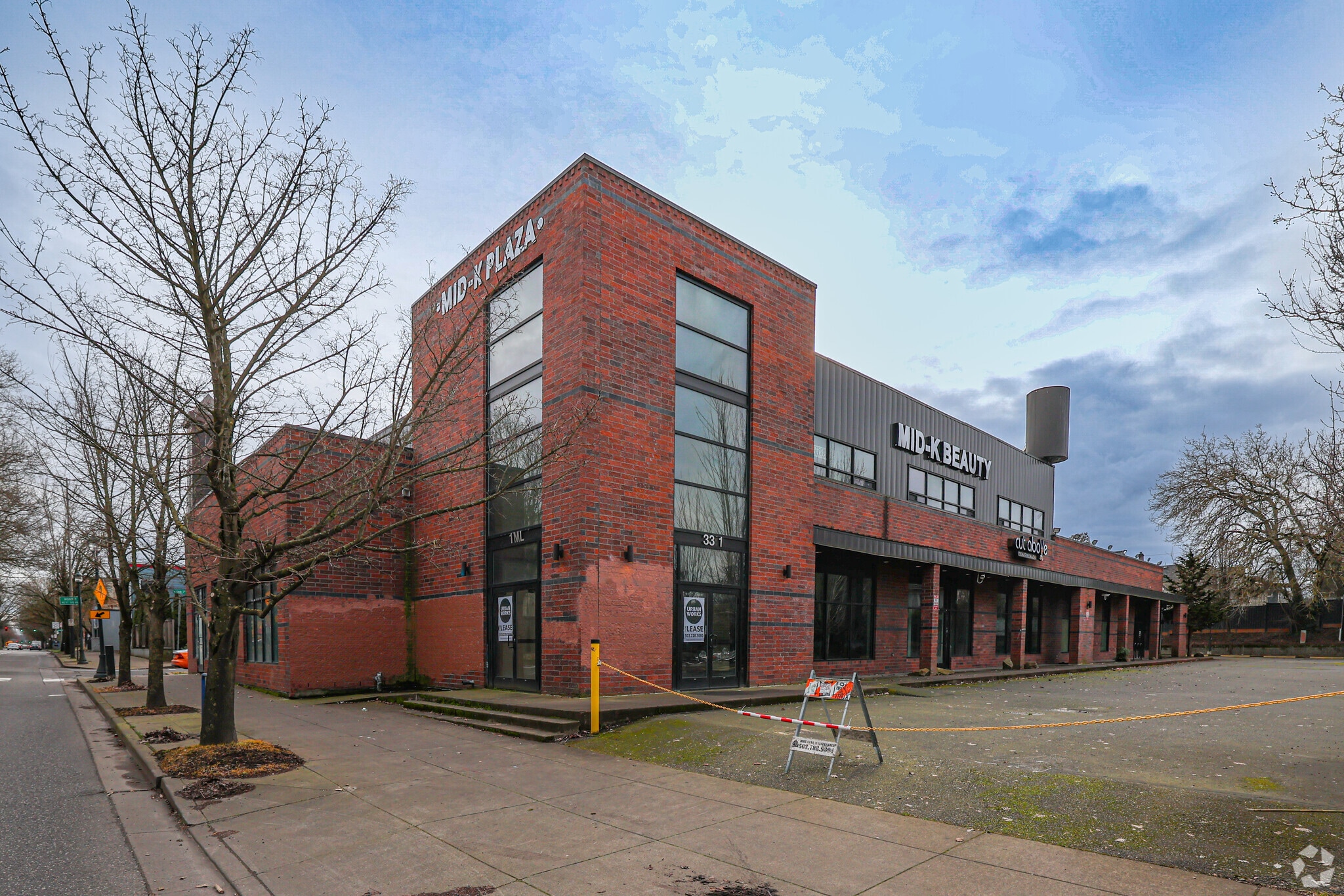 3303 NE Martin Luther King Blvd, Portland, OR for lease Primary Photo- Image 1 of 2