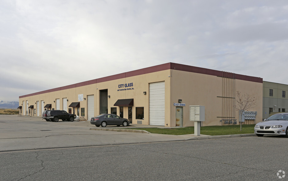 897 W 100 N, North Salt Lake, UT for lease - Primary Photo - Image 1 of 7