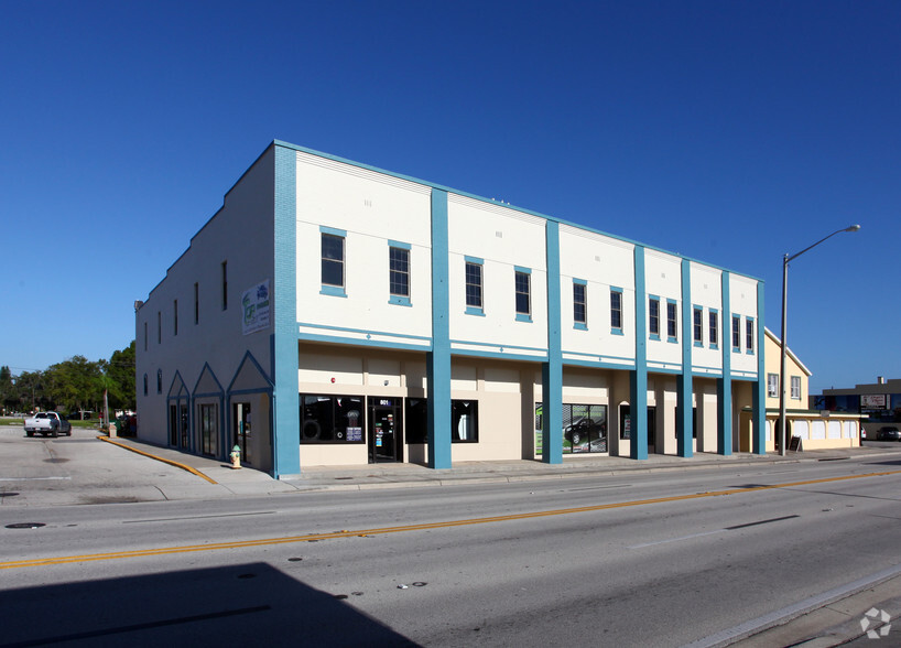 801 8th Ave W, Palmetto, FL for lease - Primary Photo - Image 1 of 12