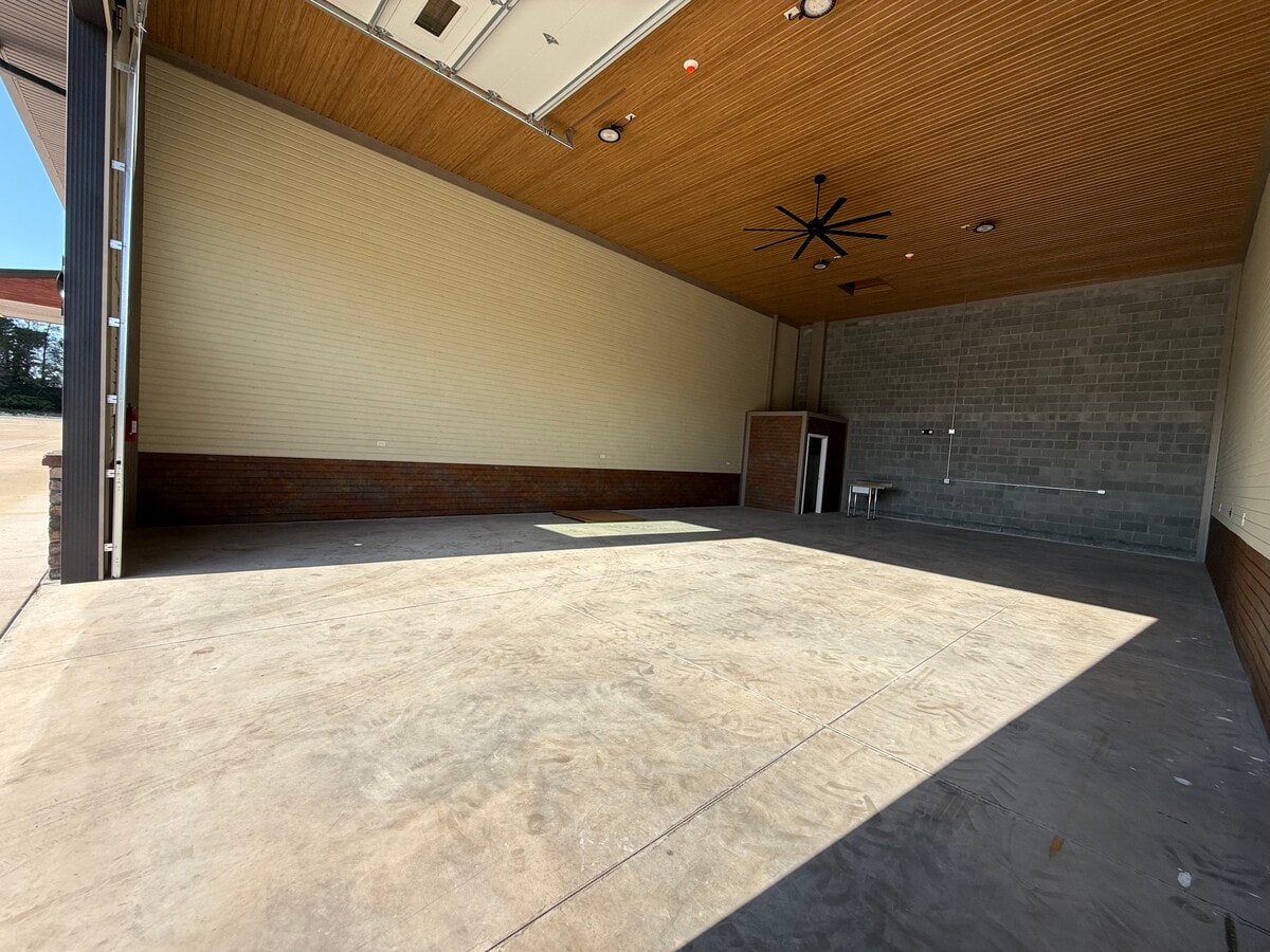 144 McCrary Rd, Mooresville, NC 28117 - Unit 613 - - Interior Photo - Image 2 of 3