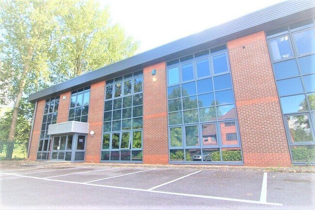 Plus de détails pour Oaklands Park, Wokingham - Bureau à louer
