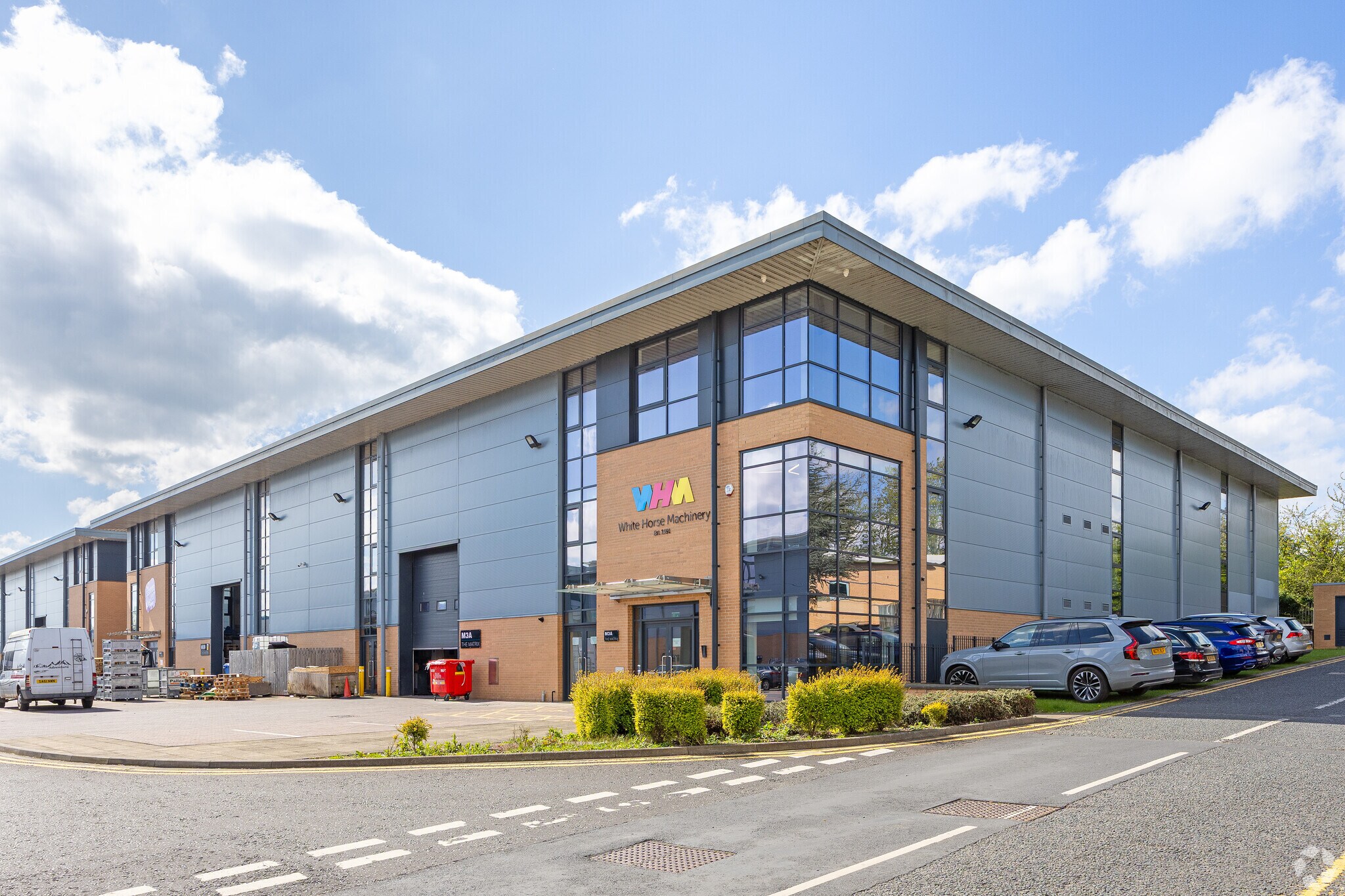 Hornbeam Park Ave, Harrogate for lease Primary Photo- Image 1 of 14