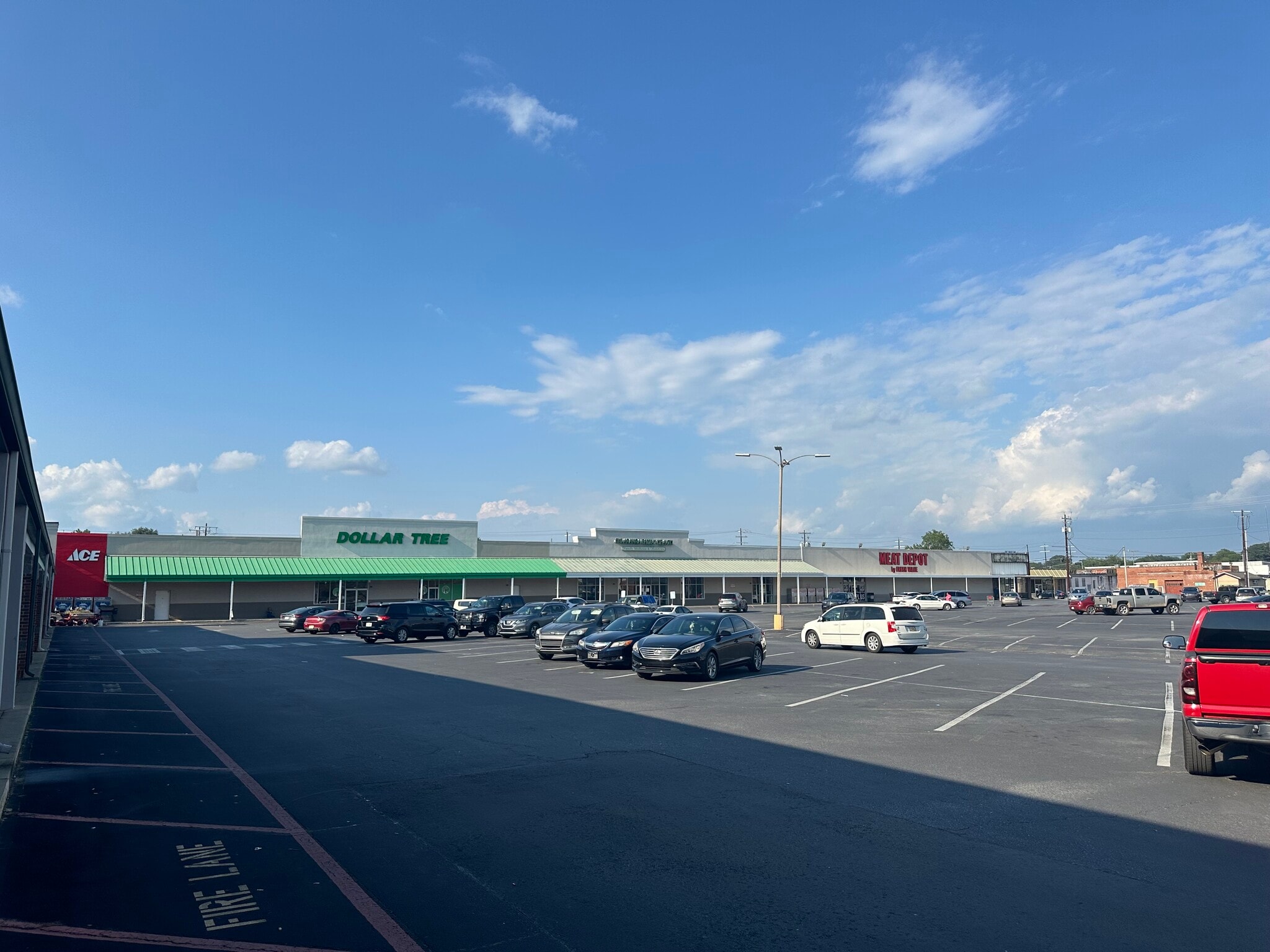 204-230 Fort Williams St, Sylacauga, AL à louer Photo du bâtiment- Image 1 de 9