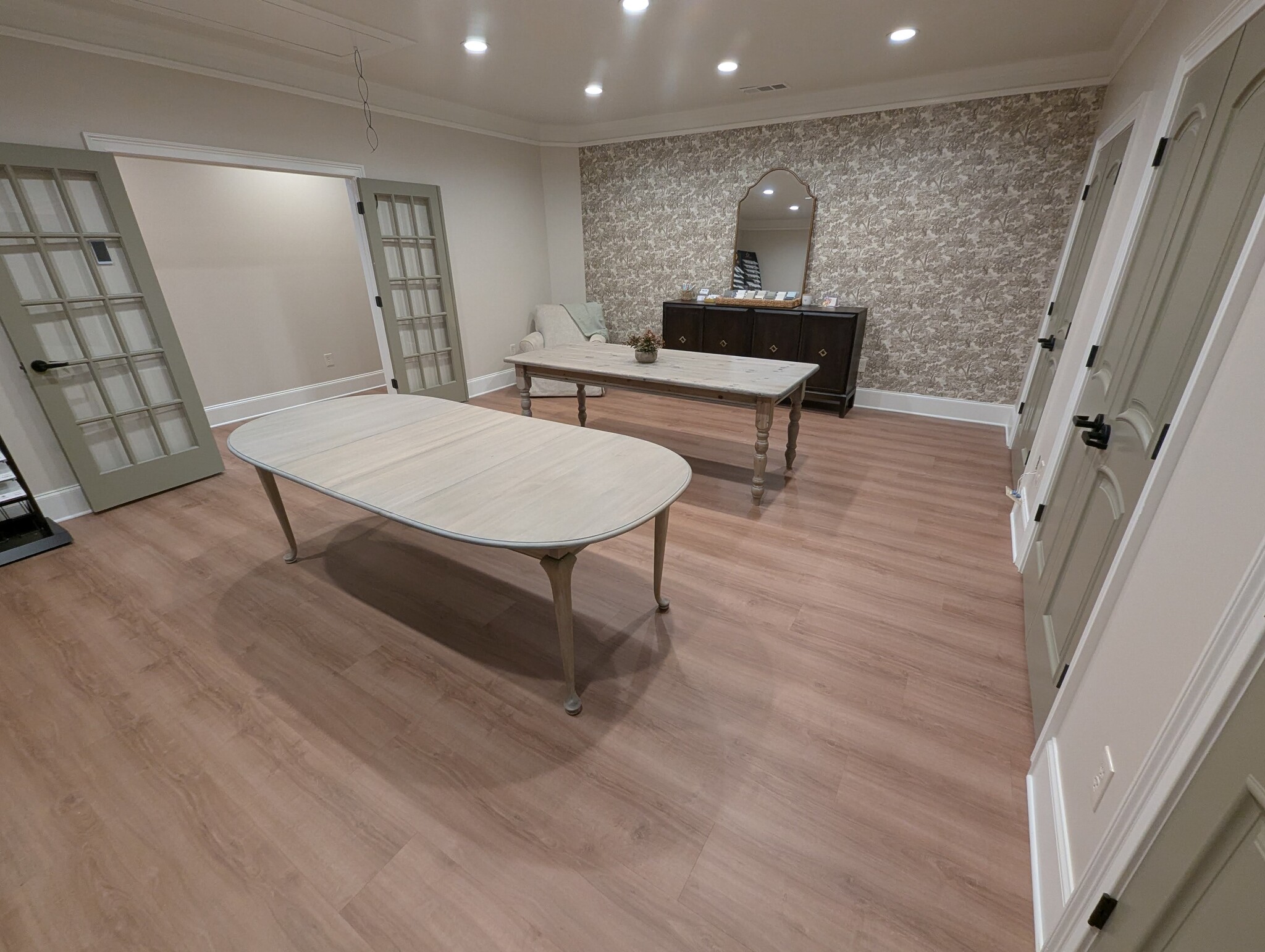 712 Oak St, Gainesville, GA for lease Interior Photo- Image 1 of 10