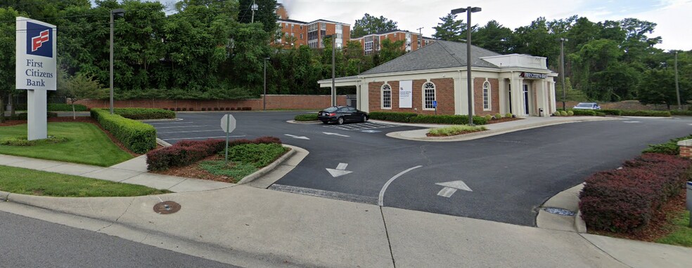 510 McClanahan St SW, Roanoke, VA à vendre - Photo du bâtiment - Image 2 de 4