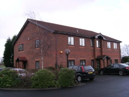 Holyhead Rd, Albrighton à louer - Photo du bâtiment - Image 2 de 7
