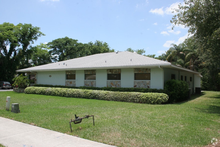 1330 Pinehurst Rd, Dunedin, FL for lease - Building Photo - Image 2 of 2