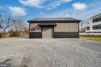 Plus de détails pour 519 Main St, Blandon, PA - Flex à vendre