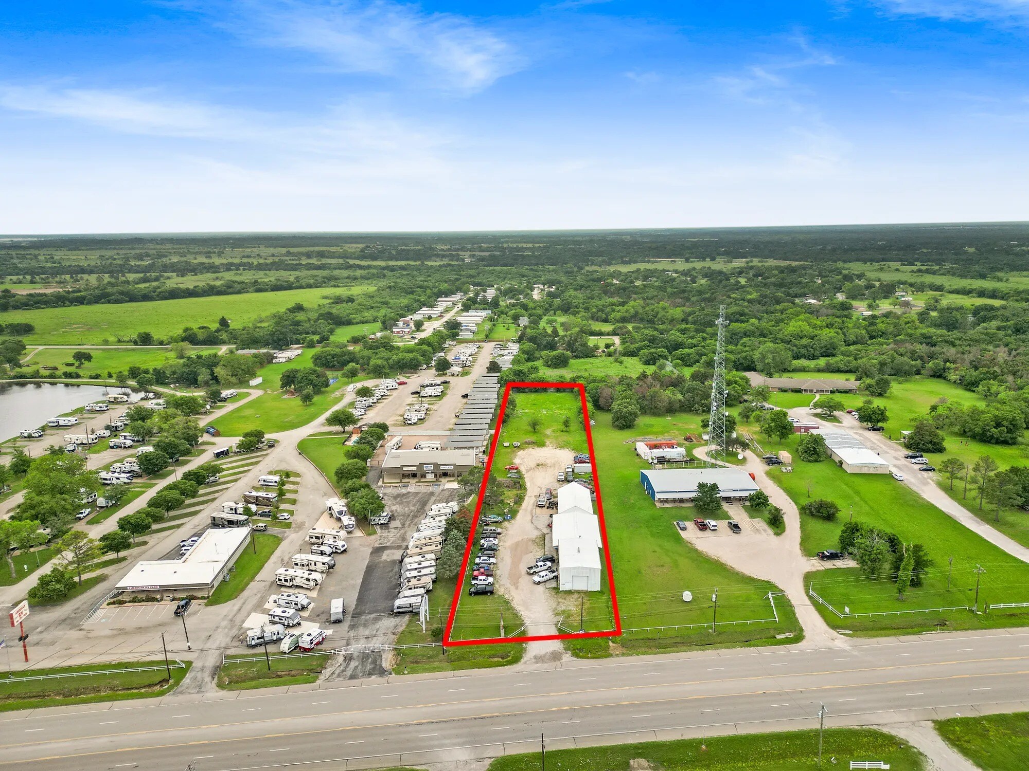 4429 W State Highway 31, Corsicana, TX à vendre Photo principale- Image 1 de 1