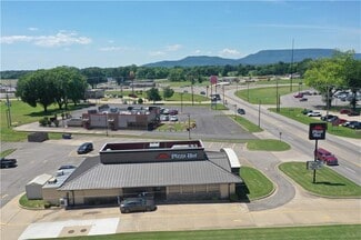 More details for 511 Union St, Dardanelle, AR - Retail for Sale