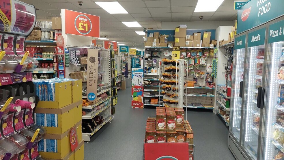 5 Castle Street, Maesteg à vendre - Photo du bâtiment - Image 3 de 6