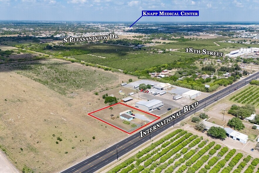 2310 S International Blvd, Weslaco, TX à louer - Photo du bâtiment - Image 2 de 5