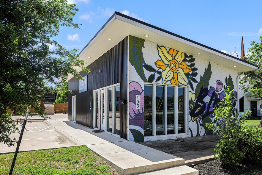 103 W 32nd St, Bryan, TX à louer - Photo principale - Image 1 de 11