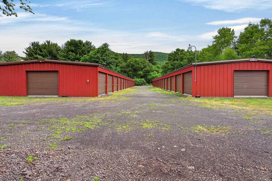 4677 US 6, Wellsboro, PA à vendre - Photo du bâtiment - Image 3 de 4