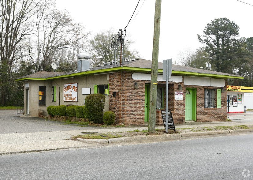 1900 Murchison Rd, Fayetteville, NC for sale - Primary Photo - Image 1 of 1