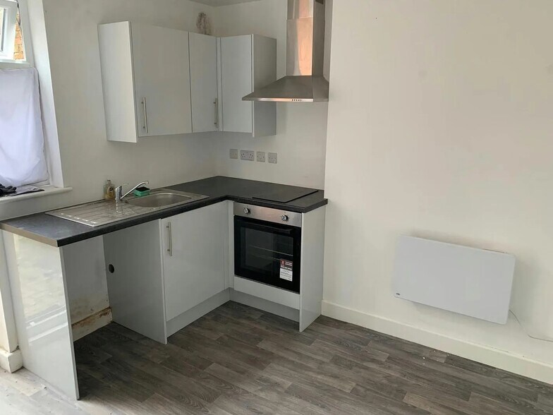 172 High St, Stonebroom for sale - Building Photo - Image 3 of 5