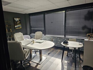 Plus de détails pour 200 Craig Rd, Manalapan Township, NJ - Bureau à louer