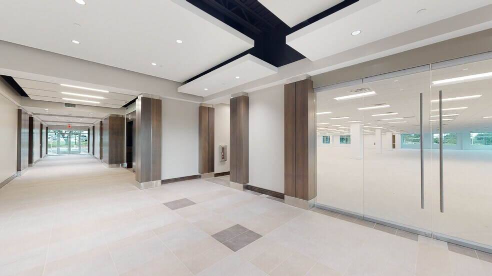 5818 Farinon Dr, San Antonio, TX à louer - Numérisation 3D de Matterport - Image 2 de 39