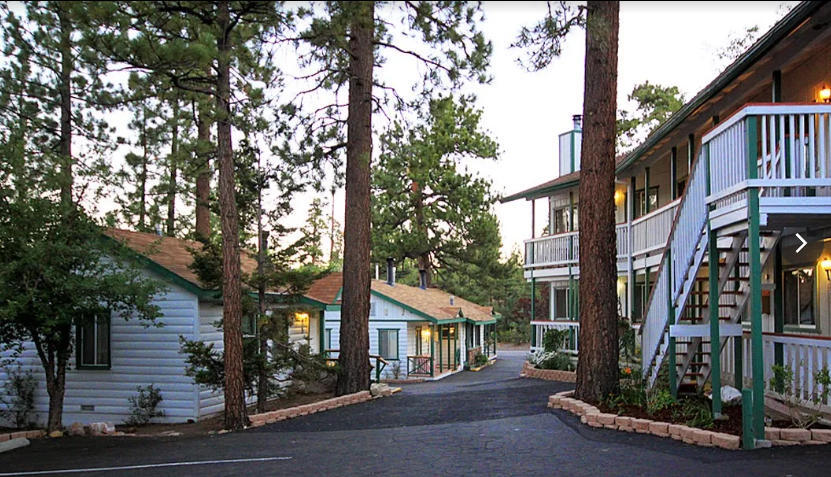 40241 Big Bear Blvd, Big Bear Lake, CA à vendre - Photo du bâtiment - Image 3 de 37