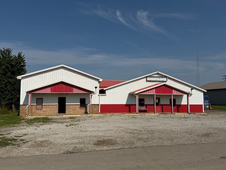 1425 N Hwy 127 Bypass, Lawrenceburg, KY for sale - Building Photo - Image 2 of 10