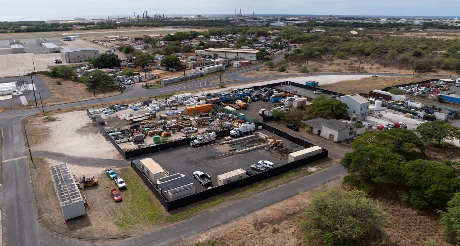 Intrepid St, Kapolei, HI for lease Primary Photo- Image 1 of 3