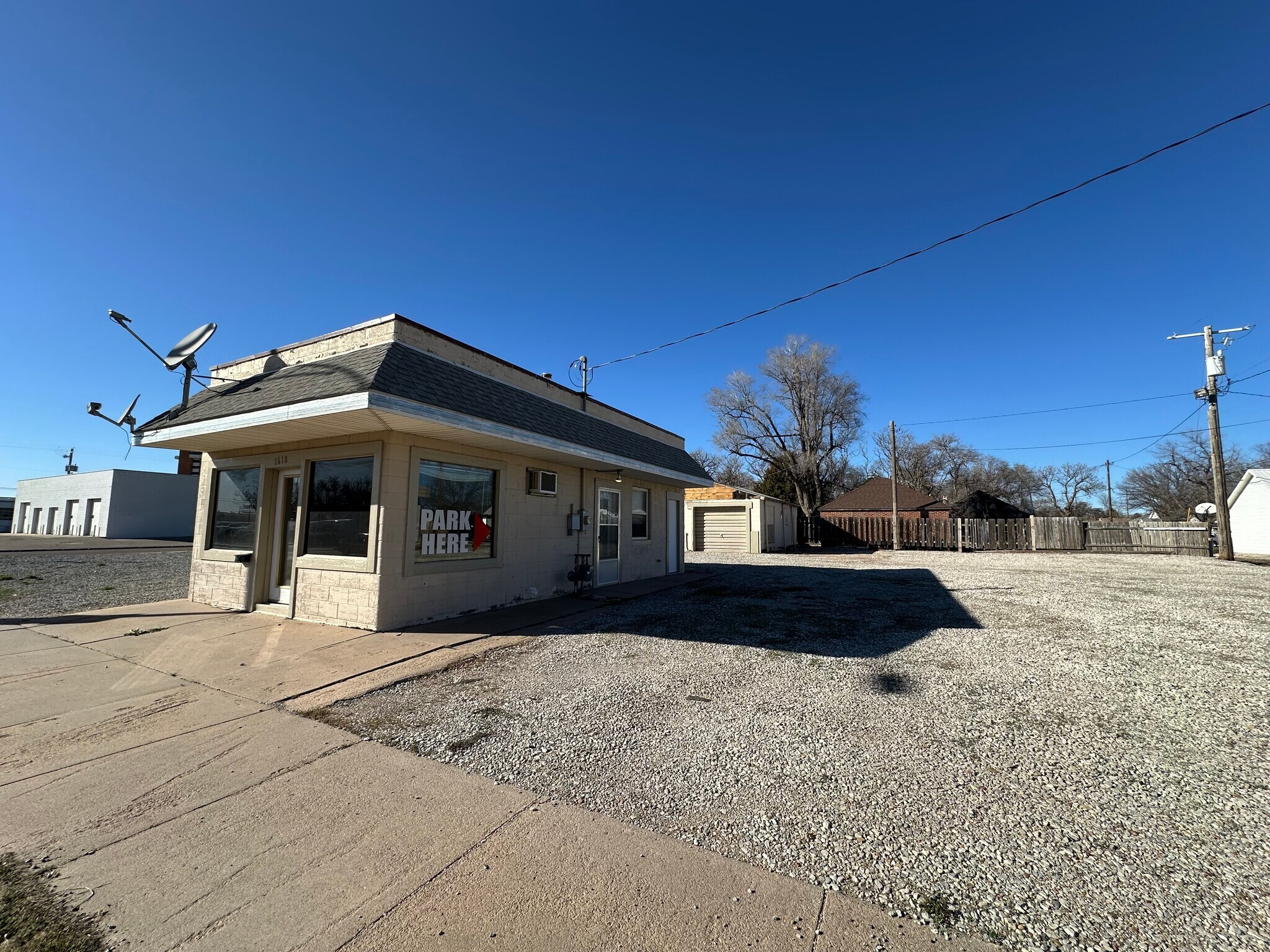 1624 10th St, Great Bend, KS for sale Building Photo- Image 1 of 19