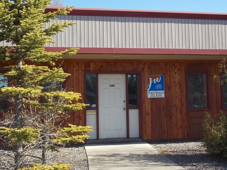 120 Trading Bay Dr, Kenai, AK for lease - Building Photo - Image 2 of 6