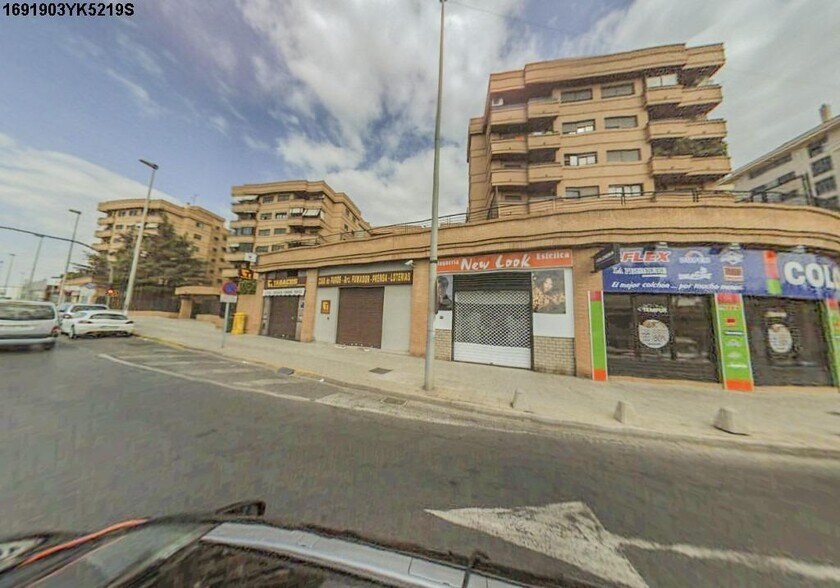 Retail in Castelló de la Plana for sale - Building Photo - Image 2 of 9