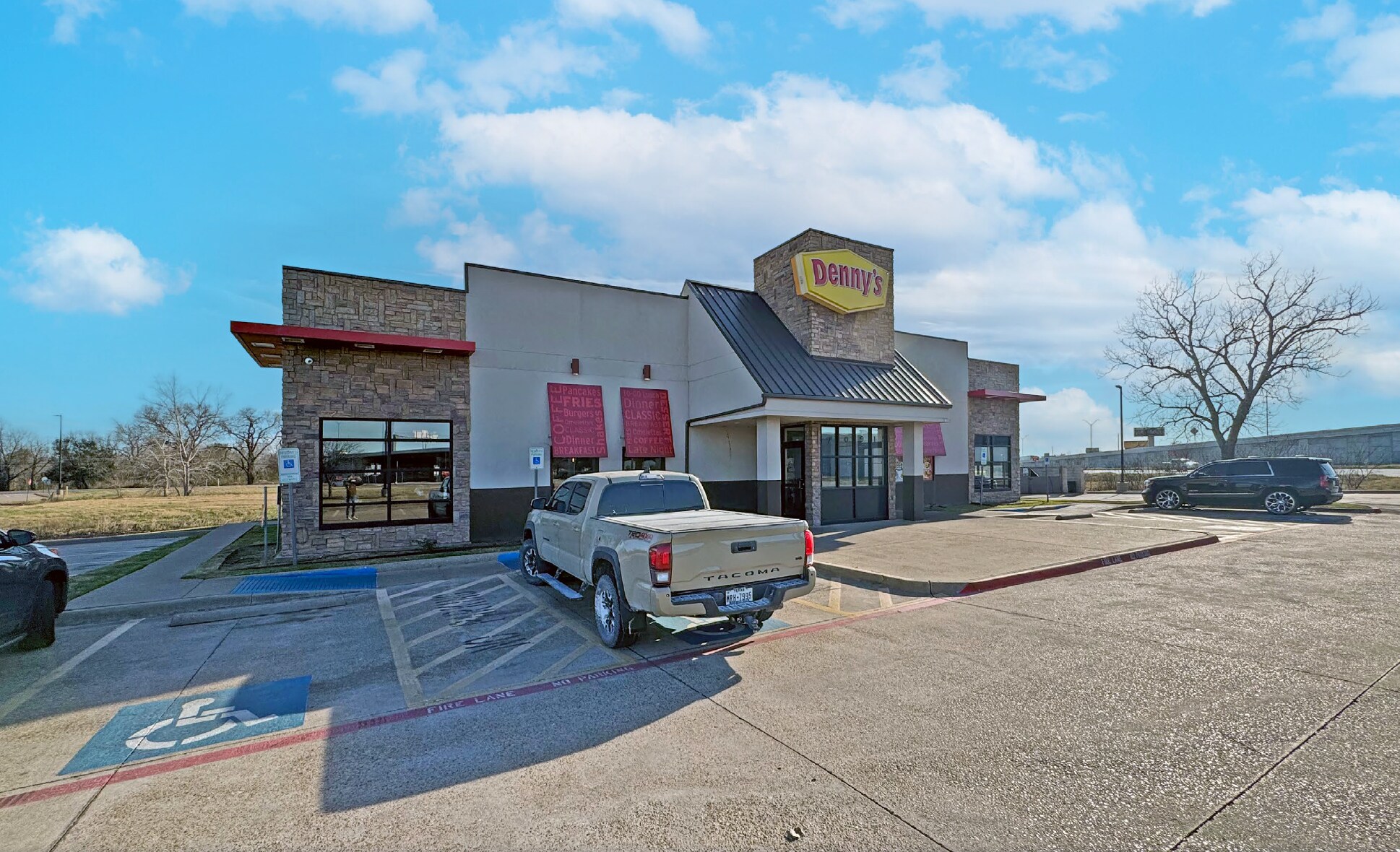 709 N Interstate 35, Waco, TX à louer Photo intérieure- Image 1 de 1