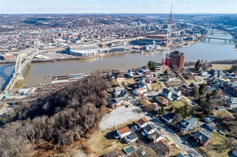 200 Fingal St, Pittsburgh, PA à vendre - Photo du bâtiment - Image 3 de 12