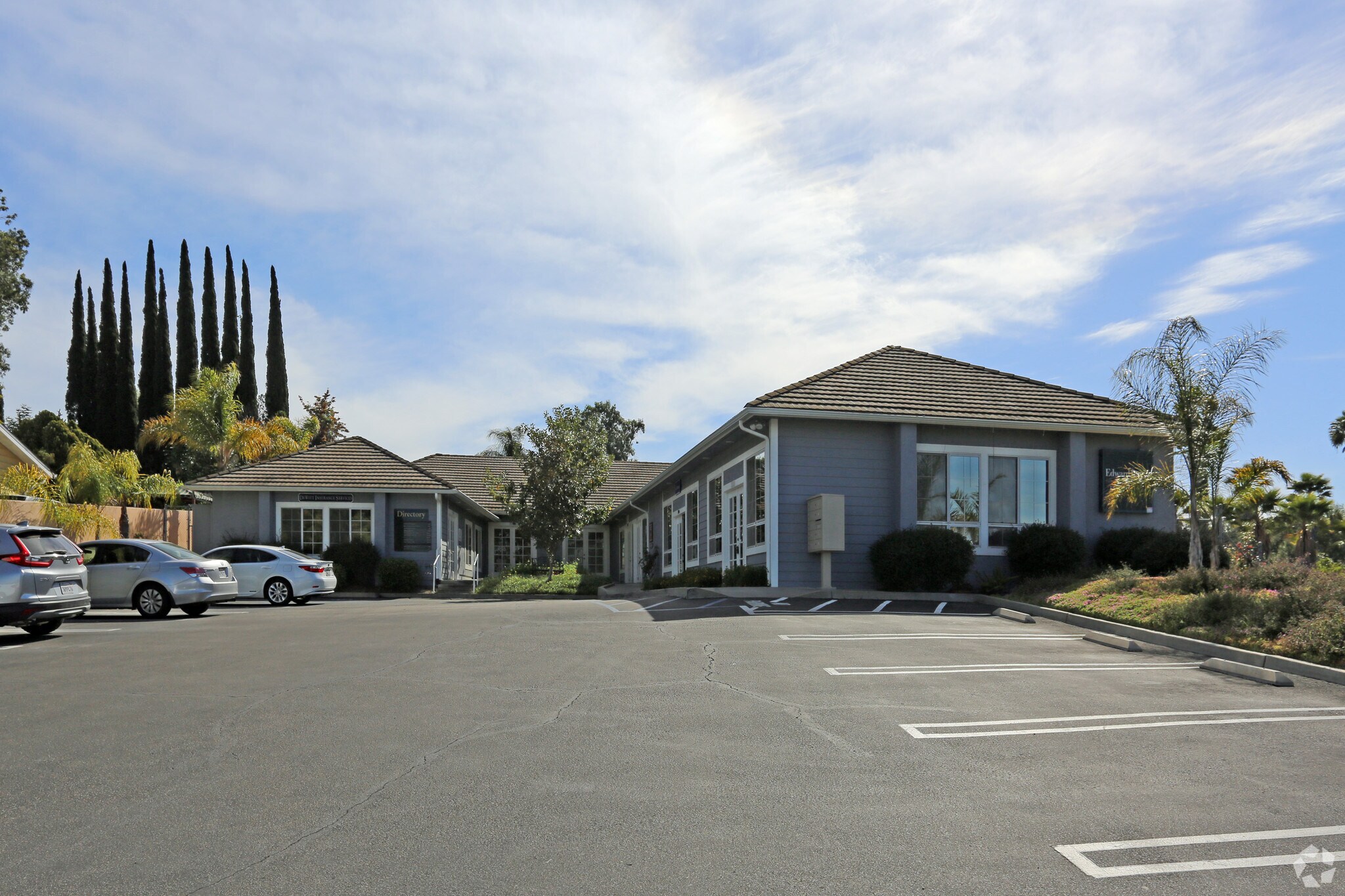 1081 Borden Rd, Escondido, CA à louer Photo du bâtiment- Image 1 de 5