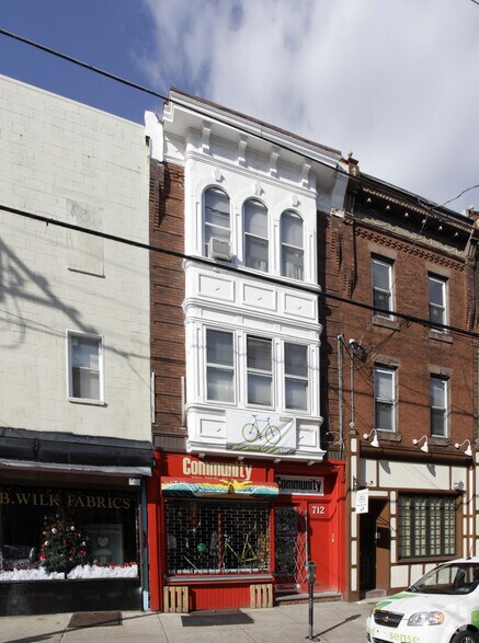 712 S 4th St, Philadelphia, PA à vendre - Photo principale - Image 1 de 2