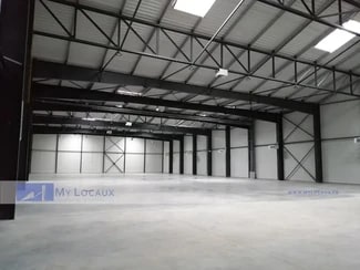 More details for Avenue De Stalingrad, Stains - Flex for Sale