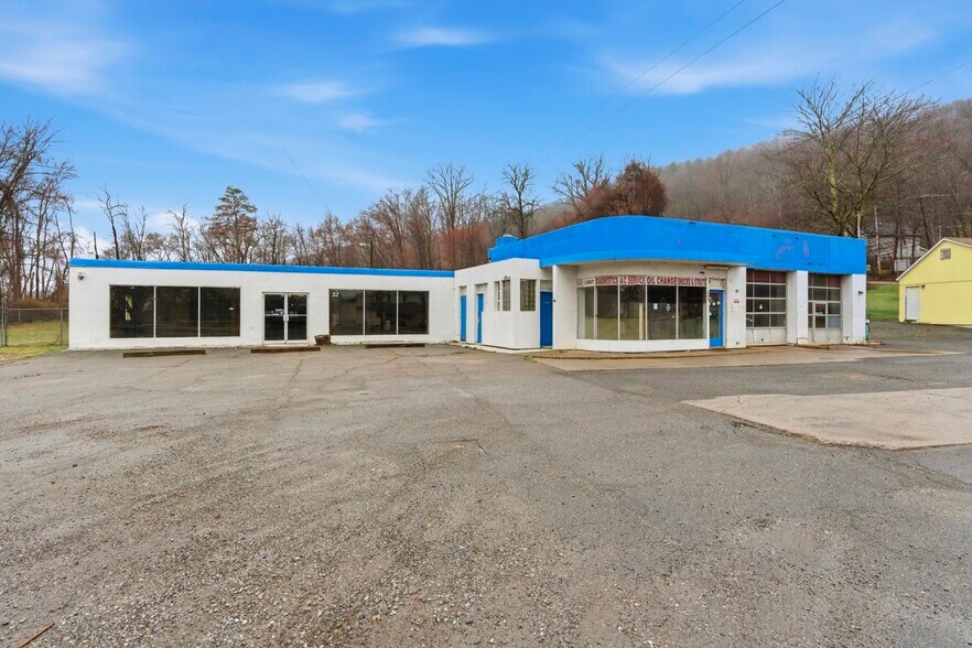 469 US Highway 206, Branchville, NJ for sale - Building Photo - Image 2 of 9