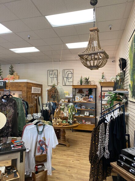 1019-1021 Morro St, San Luis Obispo, CA à louer - Photo intérieure - Image 3 de 6