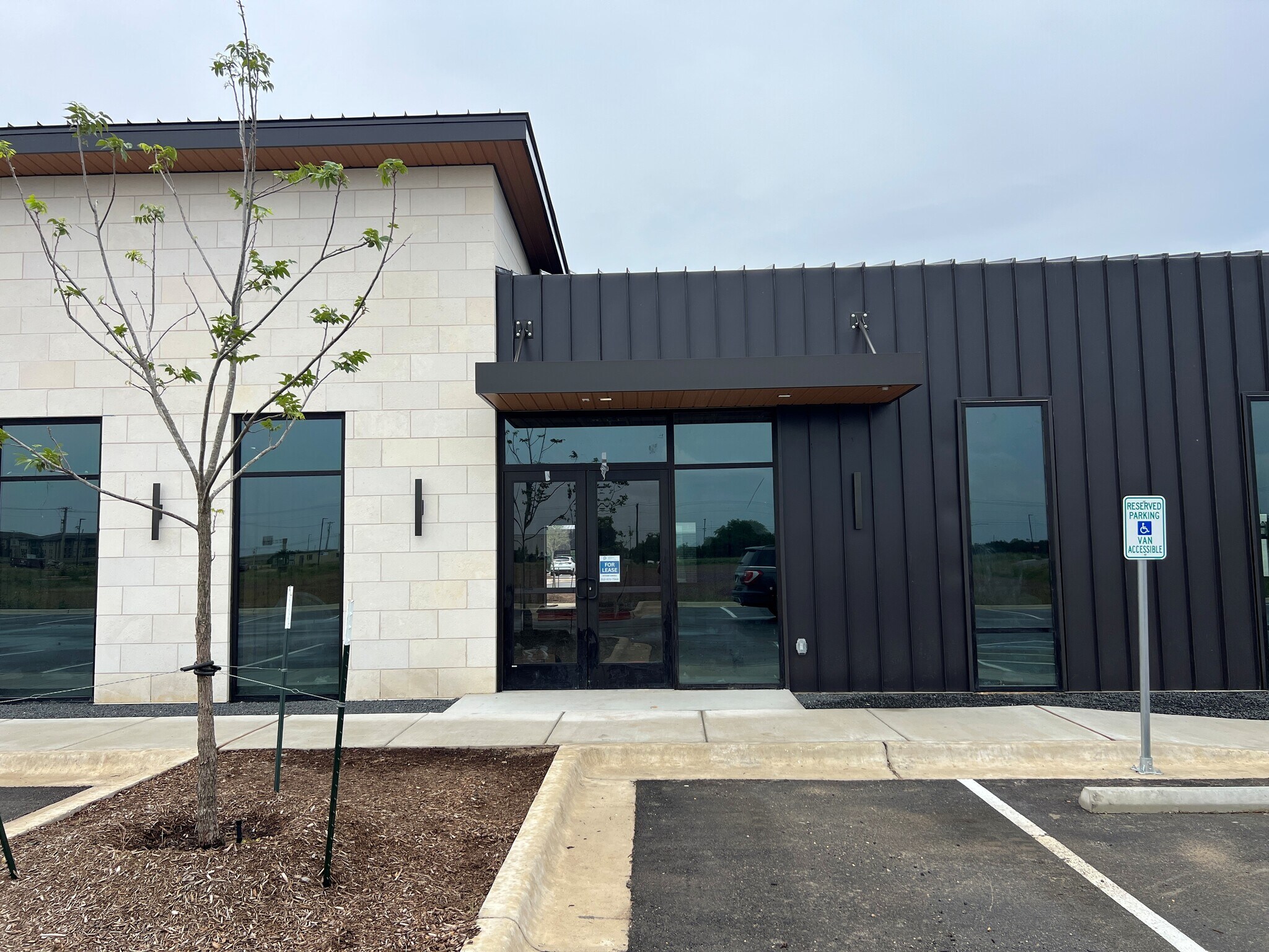 10861 183A Toll Rd, Leander, TX à louer Photo principale- Image 1 de 4