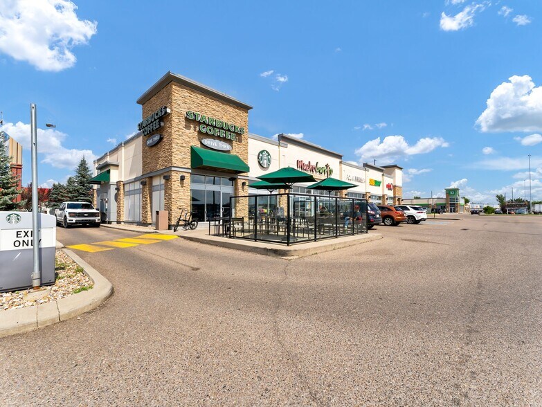 2011 Strachan Rd SE, Medicine Hat, AB à louer - Photo du bâtiment - Image 2 de 2