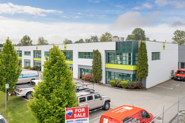 Plus de détails pour 1149-1197 Grant St, Vancouver, BC - Flex à vendre